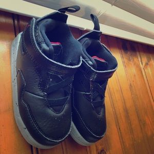 Jordans red and black